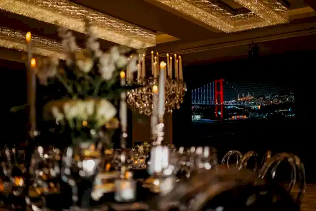 Crowne Plaza İstanbul Ortaköy Bosphorus
