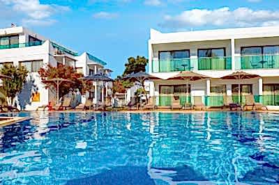 Yalıpark Beach Hotel
